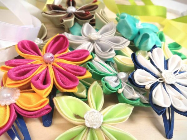 biżuteria kanzashi Biżuteria kanzashi - zdjęcie do pobrania