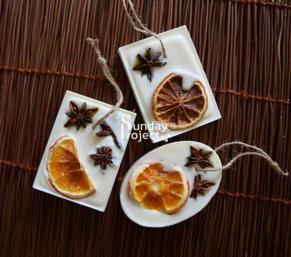 09 zawieszki sojowe zawieszki do szafy z pomarańcza