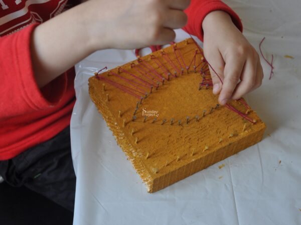 warsztaty plastyczne Warsztaty plastyczne - obrazki ze sznurka