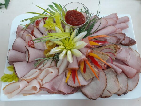 półmisek mięs i wędlin dekoracja półmisek mięs