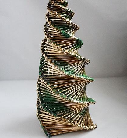 choinka papierowa wiklina Choinka z papierowej wikliny