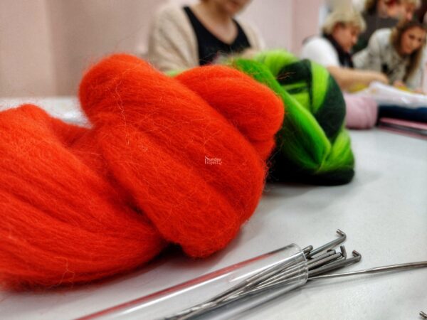 wełna czesankowa Wełna czesankowa filcowanie